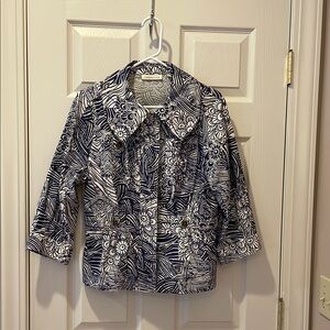 Coldwater Creek Women’s Jacket size 10 Purple and White Floral Print Like New!